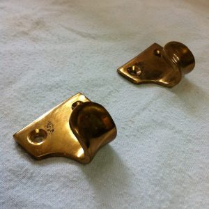 Double hung window pull 69754 Double hung window pull 69754