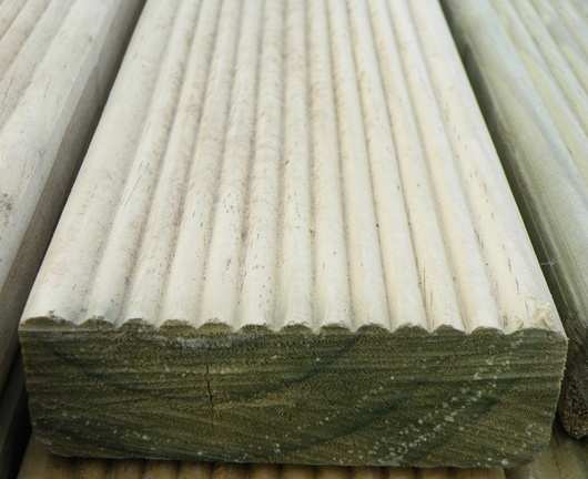 Merchant Grade H3 Pine Decking 90x32mm 32946 Merchant Grade H3 Pine Decking 90x32mm 32946