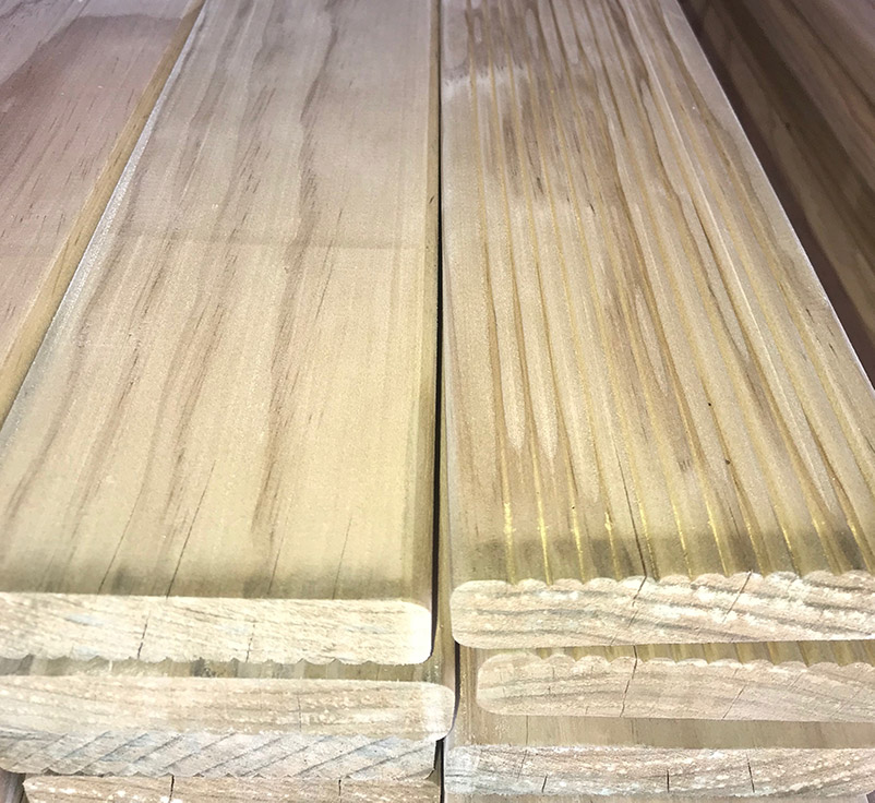 premium-clears-pine-decking-90x20mm-closeup_1.jpg Pine H3.2 90x20mm Decking - Image 2