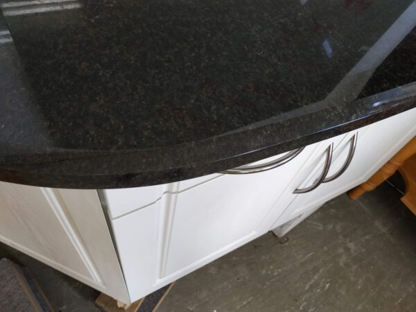89161 Kitchen Unit Granite Top