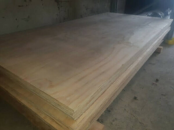 90890-12mm Plywood