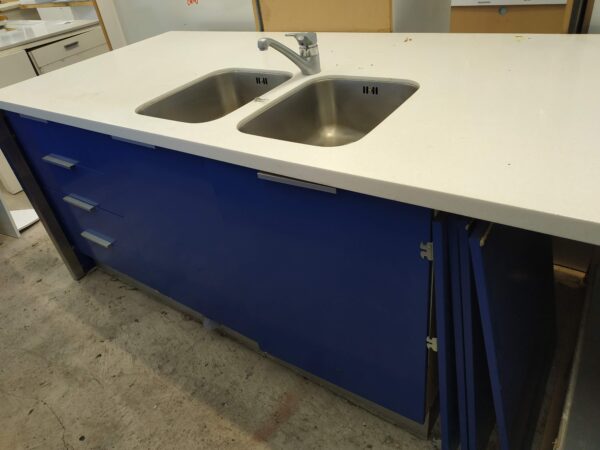 89839 Blue Kitchen Sink Bench