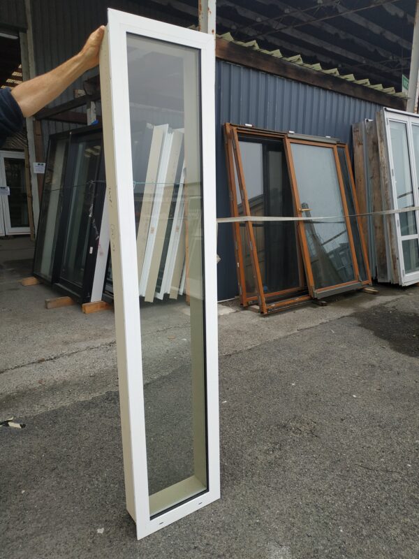 96704-White Fixed Window Front
