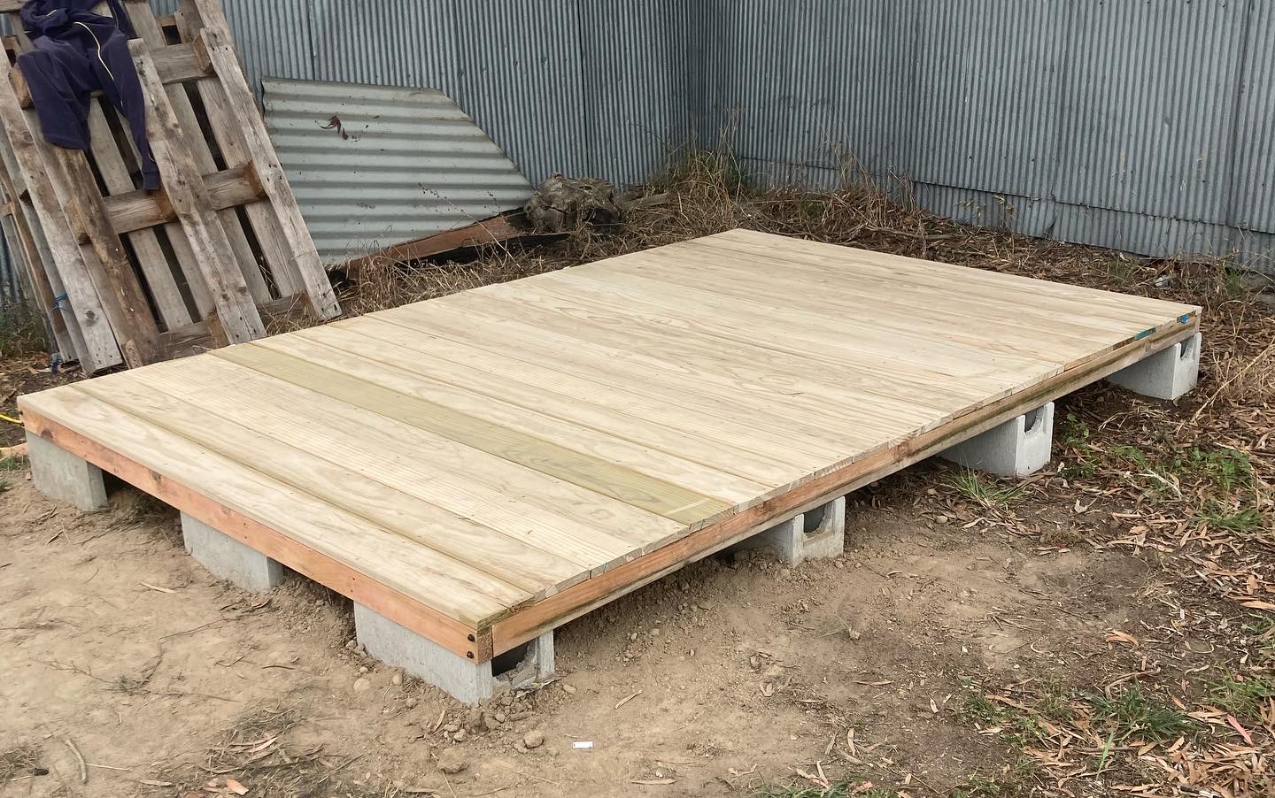 Diy playhouse - Timber floor