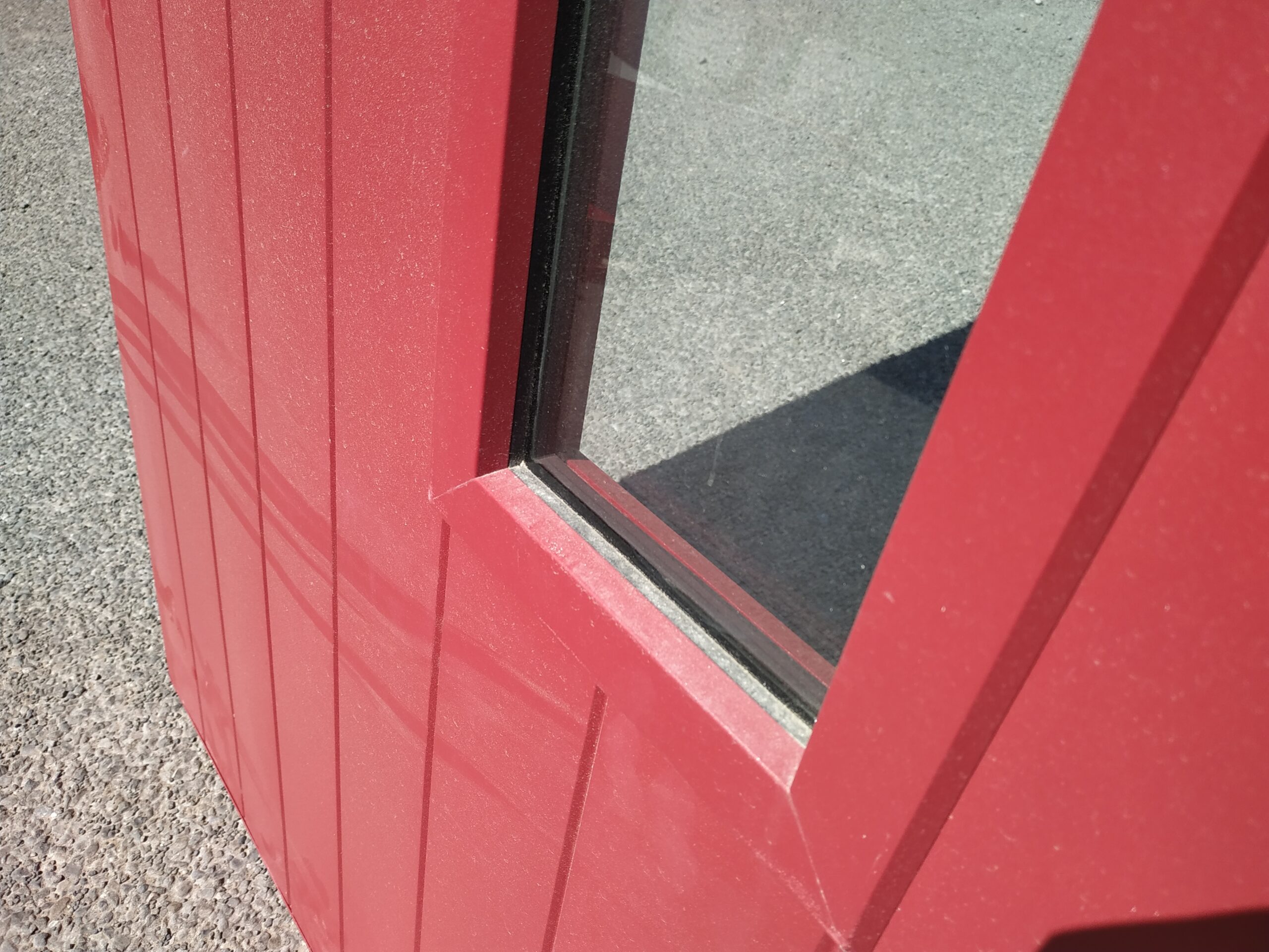 102280-Ext Red Door Double Glazing External Pioneer Red T&G Style Door with 1 D/G Pane - Image 2