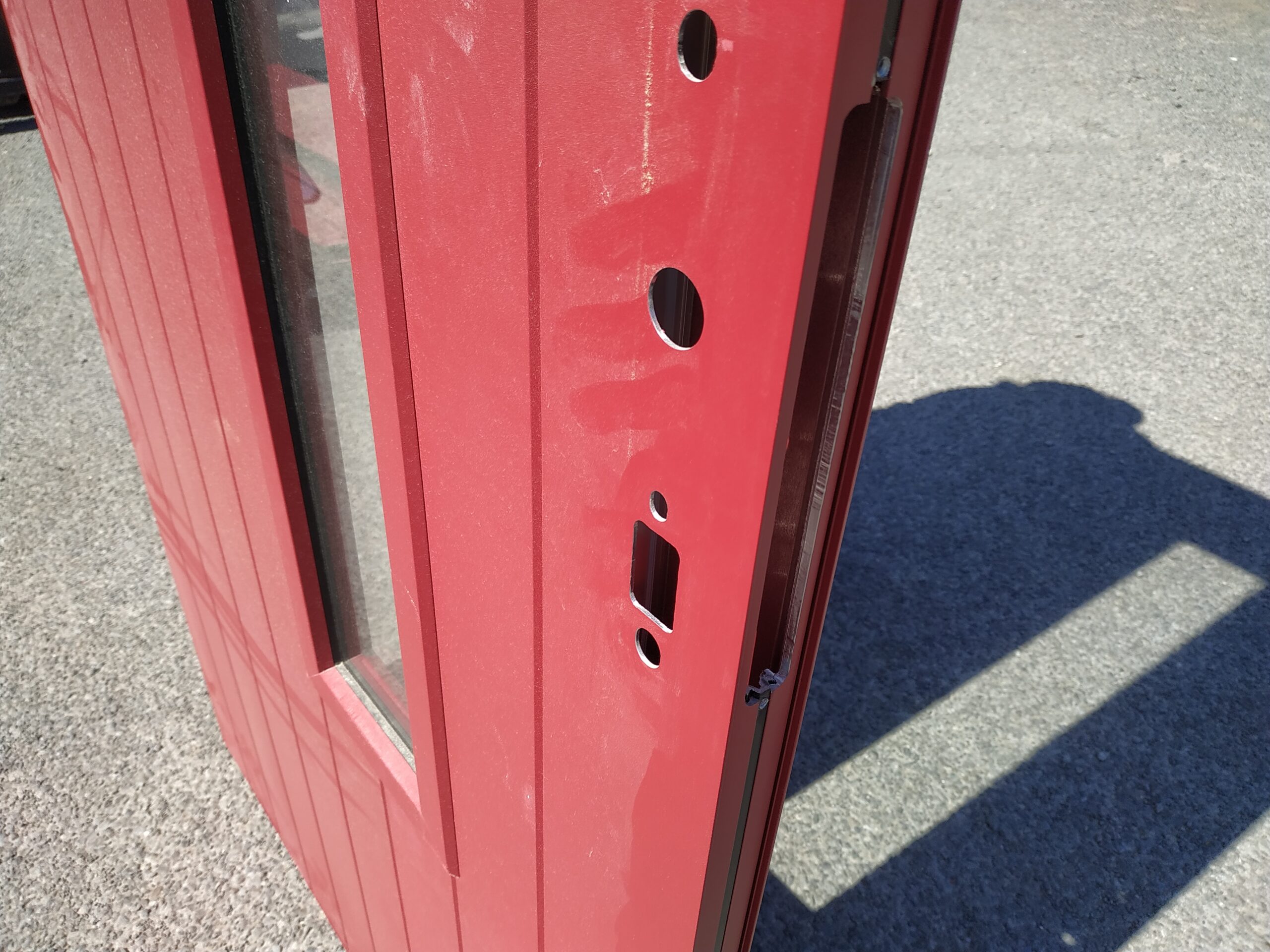 102280-Ext predrilled red door External Pioneer Red T&G Style Door with 1 D/G Pane - Image 4