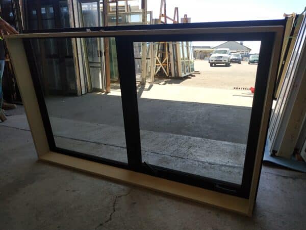 101211-Flaxpod Window 1500×900 Inside View