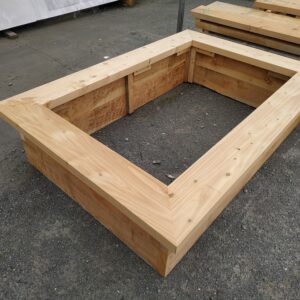 86042-Planter Box with Seat