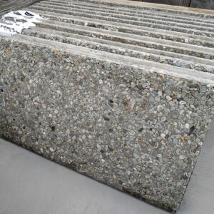 106137-Exp Aggregate Paver Shotover Aggregate Seconds Paver 900x450mm