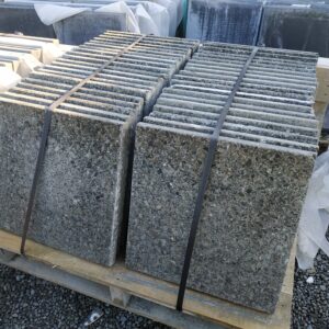 107073-Paver Exp Aggreg 500×500 Natural Exposed Aggregate Paver SECONDS 500x500mm