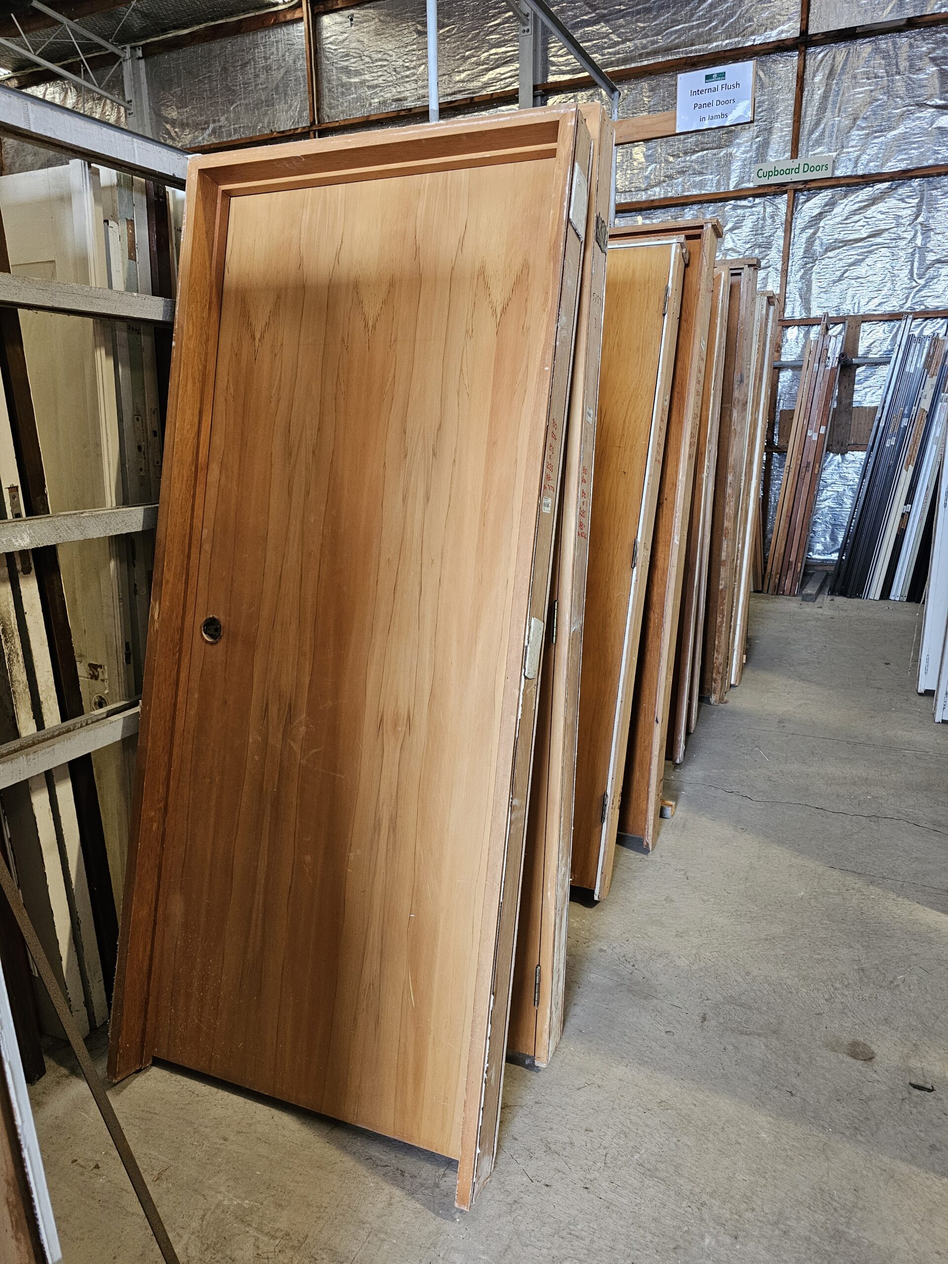 Flush Panel Doors in Jam Flush Panel Doors - Image 5